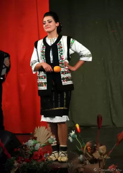 Balul Bobocilor-ediția a IV-a